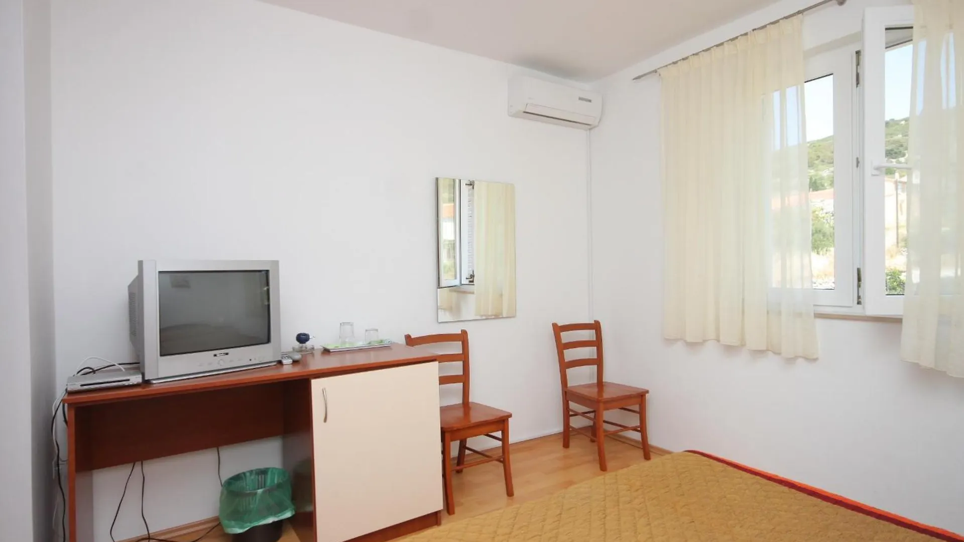 Guest house Apartments And Rooms By The Sea Cove Soline, Dugi Otok - 448 Veli Rat